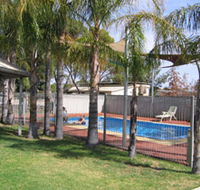 Merredin Caravan Park  Av-A-Rest Village - South Australia Travel