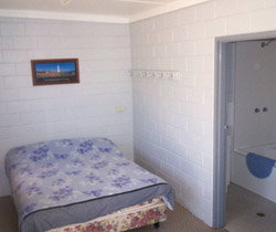 Balranald Caravan Park - South Australia Travel 1