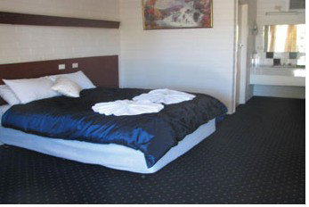Balranald Capri Motel - South Australia Travel 4