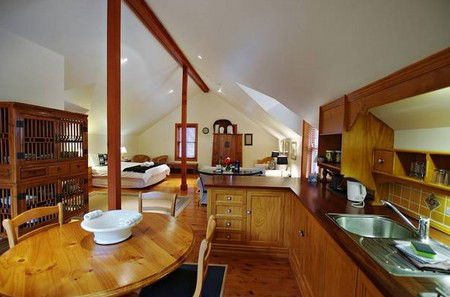 The Mews Studio Apartments - South Australia Travel 1