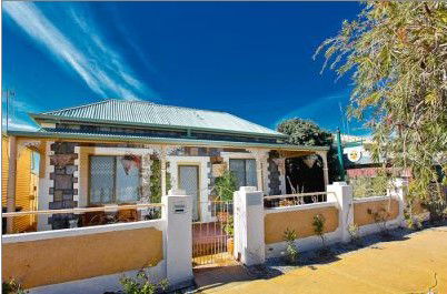 Emaroo Cottages - South Australia Travel 1