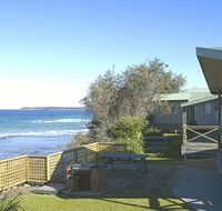 Berrara Beach Holiday Chalets - South Australia Travel