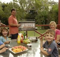 Discovery Holiday Parks - Lake Kununurra - South Australia Travel