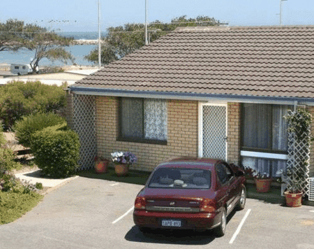 Port Denison Holiday Units - South Australia Travel 0