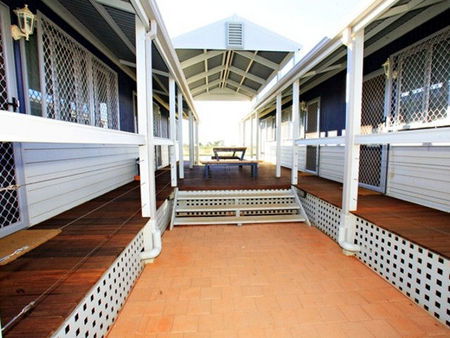 Exmouth Cape Holiday Park - South Australia Travel 1