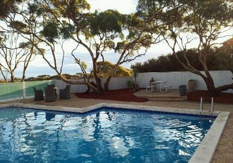 Eucla Motor Hotel - South Australia Travel 2