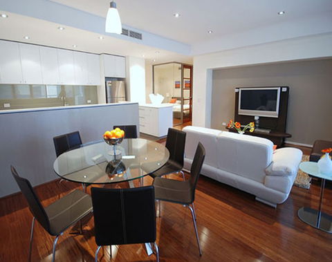 Gallery Suites - South Australia Travel 1
