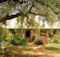 Rock of Ages Cottage Bed and Breakfast - South Australia Travel