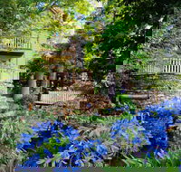Aldgate Creek Cottage Bed  Breakfast - South Australia Travel
