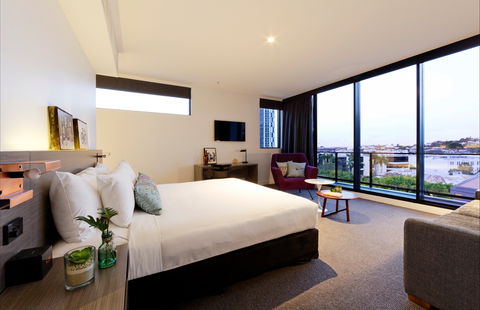 Alpha Mosaic Hotel Brisbane - South Australia Travel 0