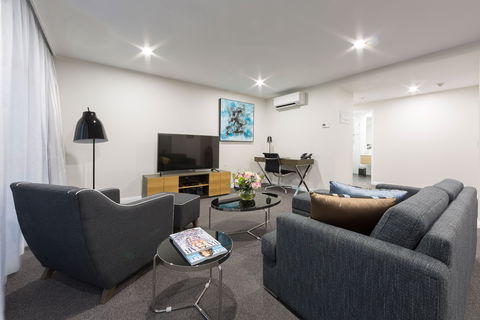 Avenue Hotel Canberra - South Australia Travel 0
