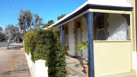 Bev's Retreat Bed And Breakfast - South Australia Travel 0