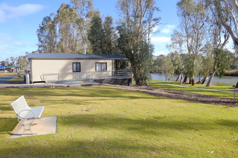 Bridgewater Public Caravan Park - South Australia Travel 2