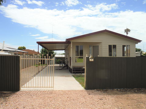 East End Tranquility - South Australia Travel 0