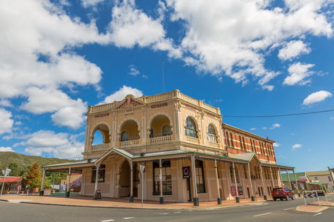 Empire Hotel - South Australia Travel 0