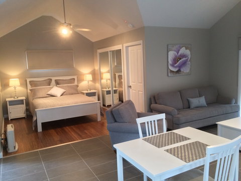 High Peaks Cottages - South Australia Travel 1