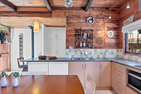 Holiday Retreat At 5 Sturt - South Australia Travel 1