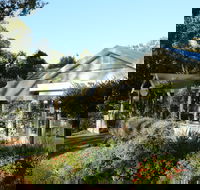 Holmwood Guesthouse and Spa Cottages - South Australia Travel