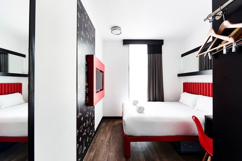 Ibis Melbourne Swanston Street Hotel - South Australia Travel 1