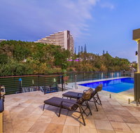 Lakeland Keys Broadbeach - Vogue Holiday Homes - South Australia Travel