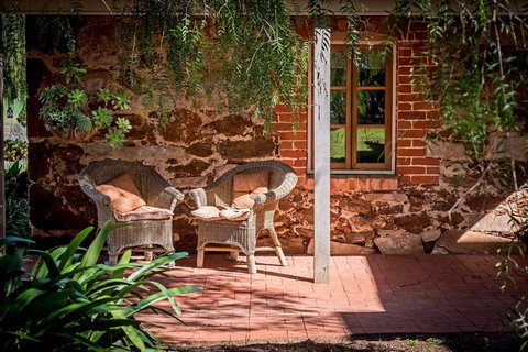 Lucy's House - South Australia Travel 0