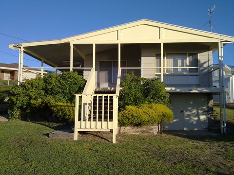 Meredith Place - South Australia Travel 0