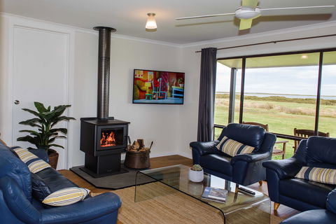 Port Albert Waterview Retreat - South Australia Travel 2