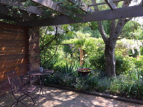 Serenity Studio - South Australia Travel 1