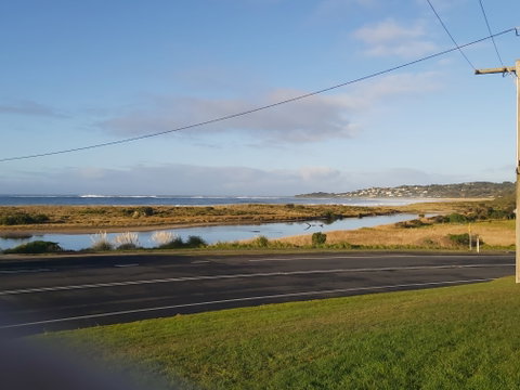 Surfside Backpacker - South Australia Travel 1