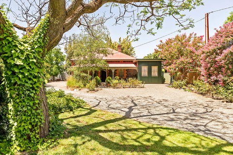 Tanunda Cottages - South Australia Travel 0