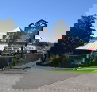 The Oaks Hotel Motel - South Australia Travel