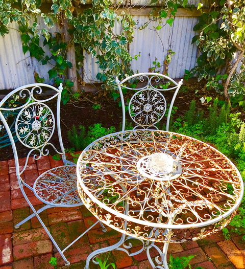 3 Divas Accommodation - The Moscato Cottage - South Australia Travel 2