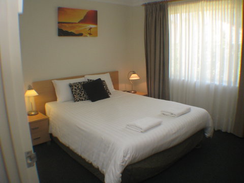 Beaches Serviced Apartments - South Australia Travel 1