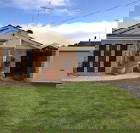 Canalside Family Getaway - South Australia Travel
