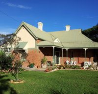 Charming Country Stop B and B - South Australia Travel
