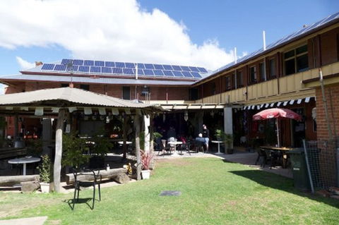 Commercial Hotel Bundarra - South Australia Travel 1