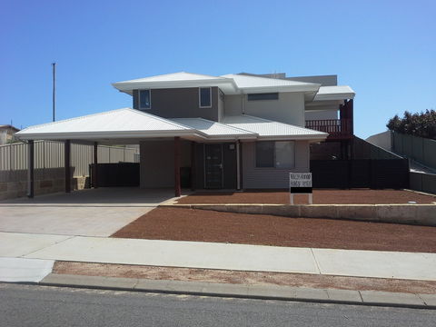 Cozzys Condo Luxury Beach House - South Australia Travel 0