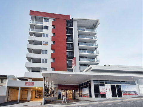 Curtis Central Apartments - South Australia Travel 0