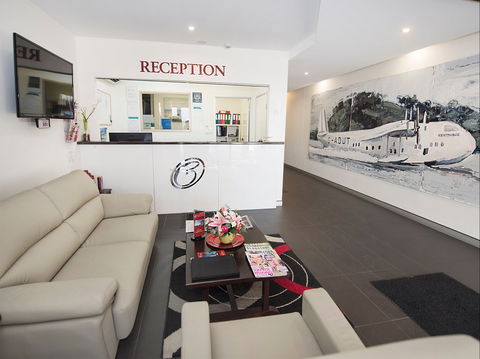 Curtis Central Apartments - South Australia Travel 1