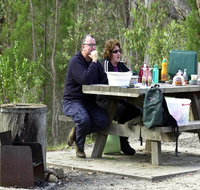 Cypress-pine campground - South Australia Travel