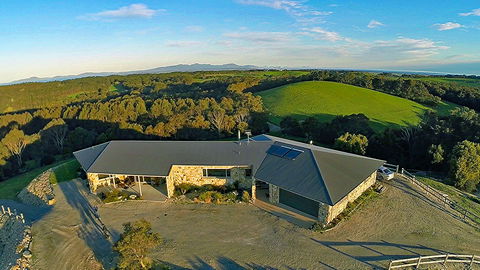 Eagle Rock Retreat - South Australia Travel 0