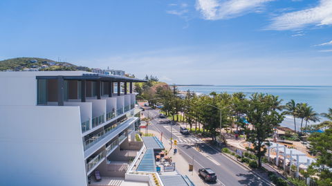 Echelon Apartments Yeppoon - South Australia Travel 0