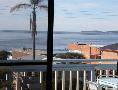 Golf At Glasshouse Rocks - South Australia Travel 1