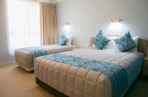 Gosford Palms Motor Inn - South Australia Travel 0