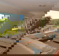 Pat and Ted's in the Piccadilly Valley - South Australia Travel