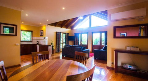 Perricoota Vines Retreat - South Australia Travel 2