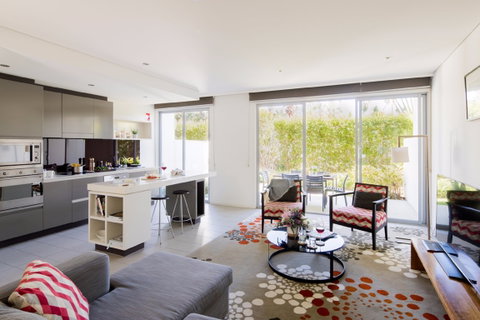 Pullman Magenta Shores Resort - South Australia Travel 0