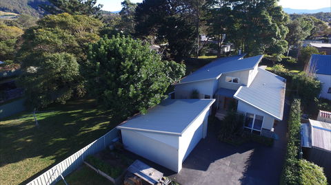 Renown House - South Australia Travel 0