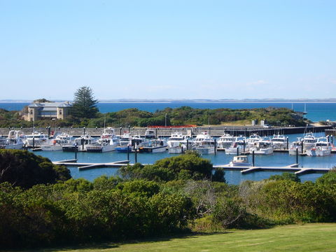 Robe Harbour View Motel - South Australia Travel 0