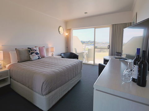 Robe Harbour View Motel - South Australia Travel 1
